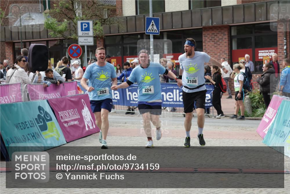 10.05.2026 - 8. Wedeler Halbmarathon Yannick Fuchs http://msf.ph/oto/9734159 10.05.2026 11:51:46 Ziel 224, 282, 312, 2108, 2191 meine-sportfotos.de