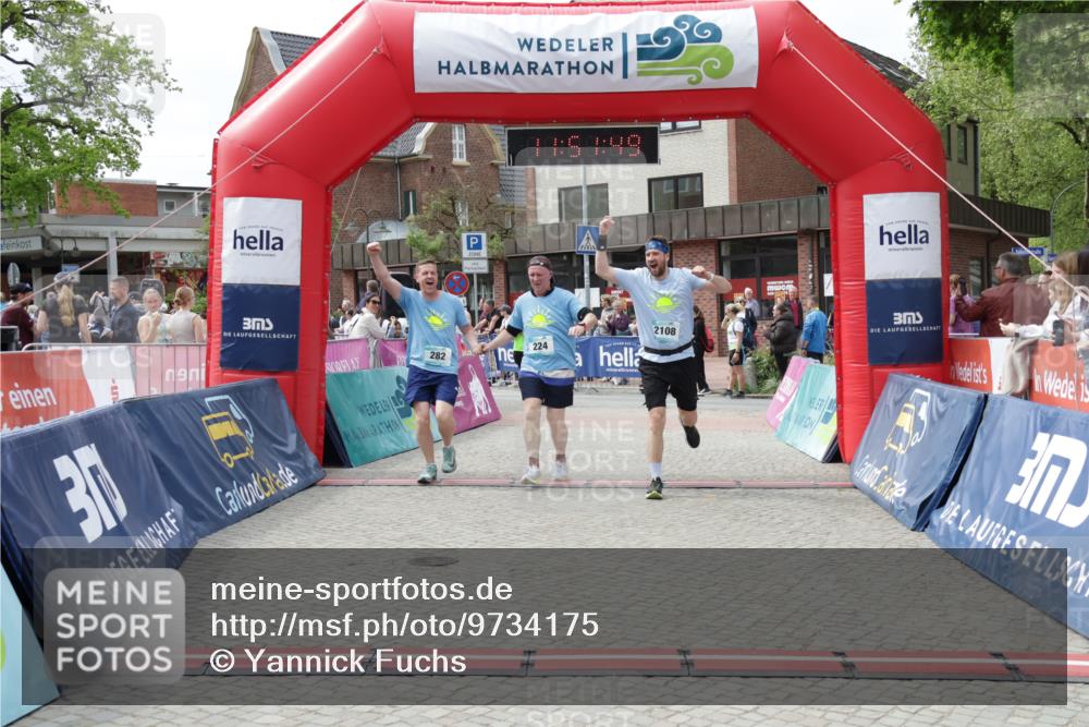 10.05.2026 - 8. Wedeler Halbmarathon Yannick Fuchs http://msf.ph/oto/9734175 10.05.2026 11:51:47 Ziel 224, 282, 312, 2108, 2191 meine-sportfotos.de