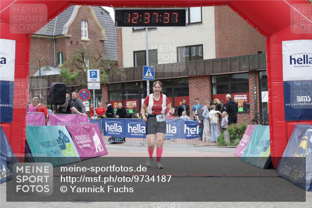 10.05.2026 - 8. Wedeler Halbmarathon Yannick Fuchs http://msf.ph/oto/9734187 10.05.2026 12:37:35 Ziel 105 meine-sportfotos.de