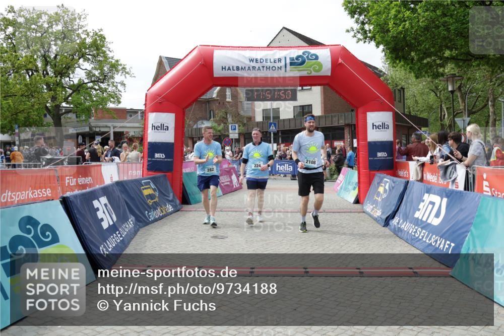 10.05.2026 - 8. Wedeler Halbmarathon Yannick Fuchs http://msf.ph/oto/9734188 10.05.2026 11:51:48 Ziel 224, 282, 2108, 2191 meine-sportfotos.de