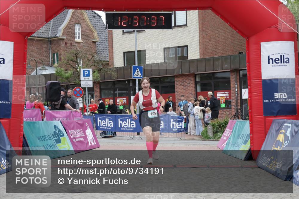 10.05.2026 - 8. Wedeler Halbmarathon Yannick Fuchs http://msf.ph/oto/9734191 10.05.2026 12:37:35 Ziel 105 meine-sportfotos.de