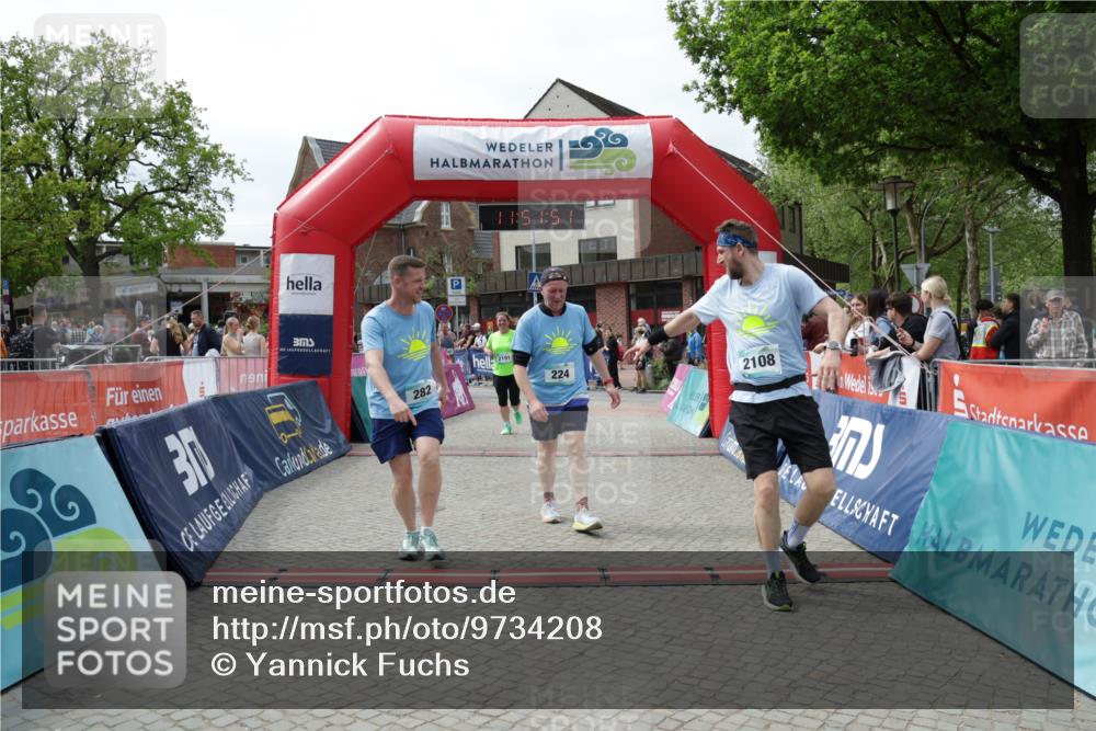 10.05.2026 - 8. Wedeler Halbmarathon Yannick Fuchs http://msf.ph/oto/9734208 10.05.2026 11:51:49 Ziel 224, 282, 489, 2108, 2191 meine-sportfotos.de