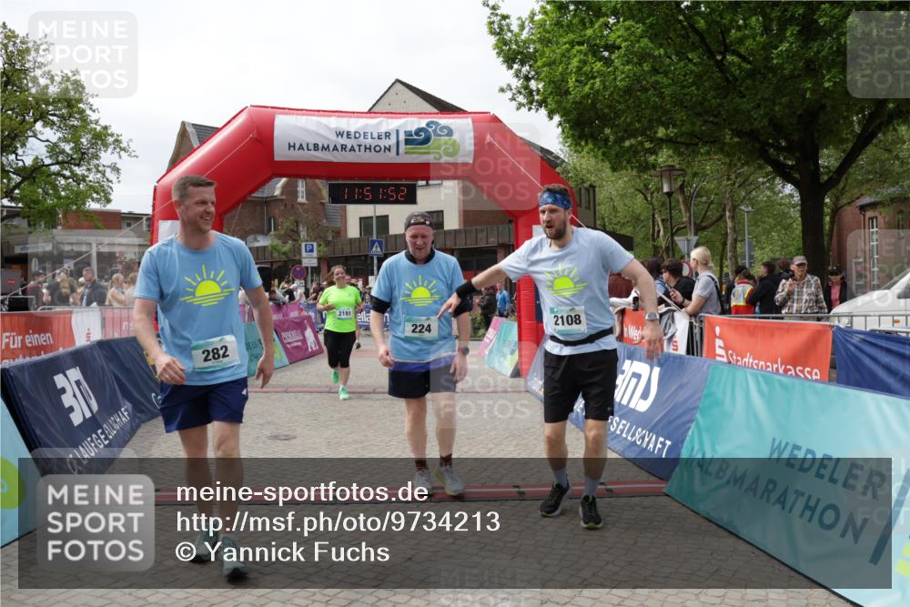10.05.2026 - 8. Wedeler Halbmarathon Yannick Fuchs http://msf.ph/oto/9734213 10.05.2026 11:51:50 Ziel 224, 282, 489, 2108, 2191 meine-sportfotos.de
