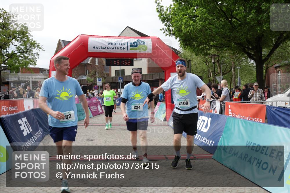 10.05.2026 - 8. Wedeler Halbmarathon Yannick Fuchs http://msf.ph/oto/9734215 10.05.2026 11:51:51 Ziel 224, 282, 489, 2108, 2191 meine-sportfotos.de
