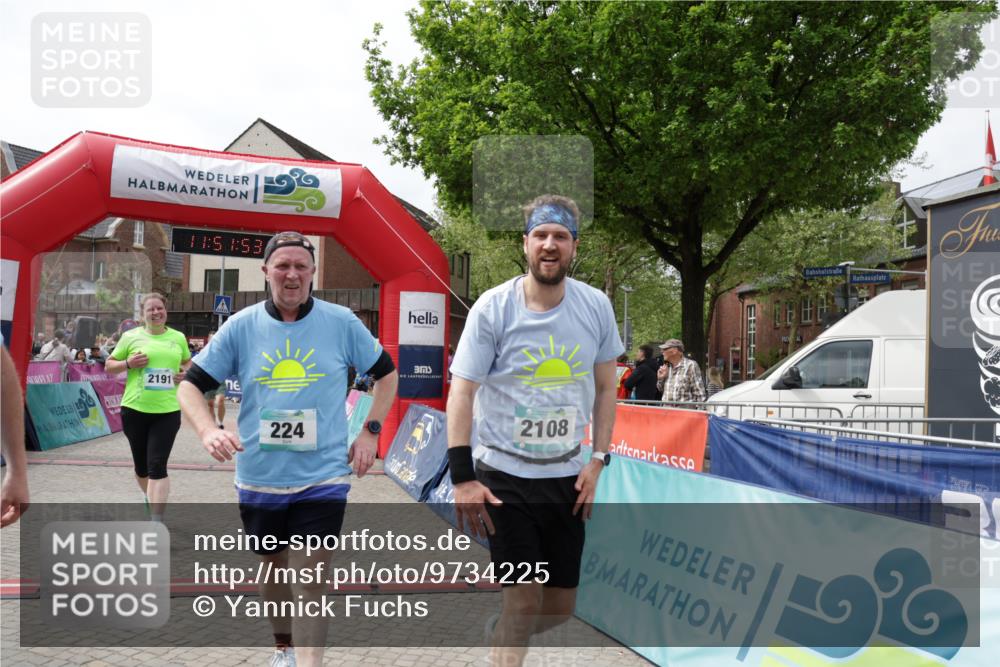 10.05.2026 - 8. Wedeler Halbmarathon Yannick Fuchs http://msf.ph/oto/9734225 10.05.2026 11:51:52 Ziel 224, 282, 489, 675, 676, 2108, 2191 meine-sportfotos.de