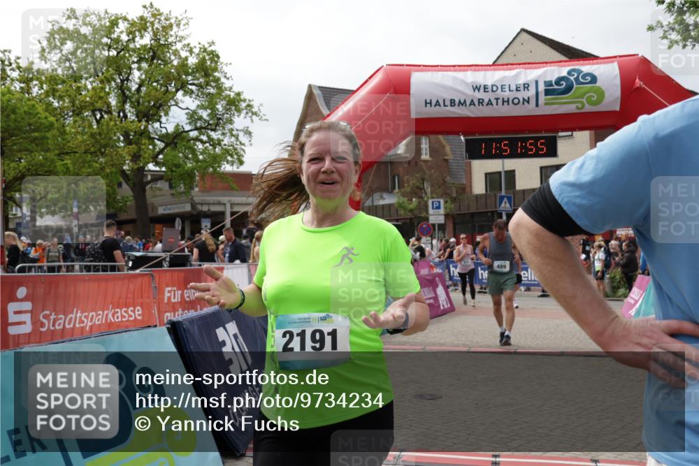 10.05.2026 - 8. Wedeler Halbmarathon Yannick Fuchs http://msf.ph/oto/9734234 10.05.2026 11:51:53 Ziel 224, 489, 675, 676, 2108, 2191 meine-sportfotos.de