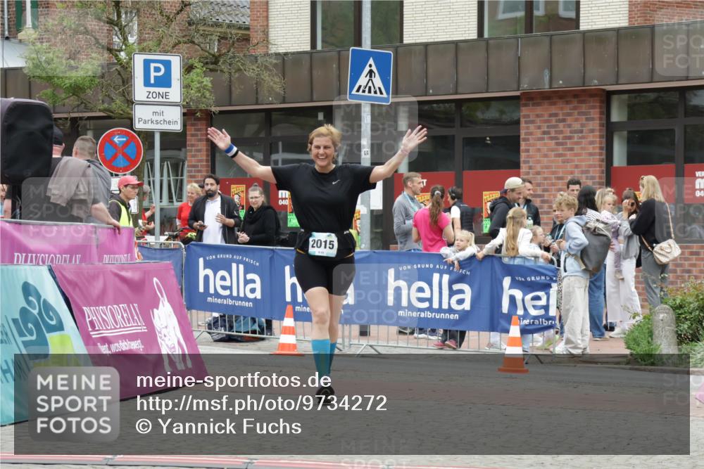 10.05.2026 - 8. Wedeler Halbmarathon Yannick Fuchs http://msf.ph/oto/9734272 10.05.2026 12:38:54 Ziel 2015 meine-sportfotos.de