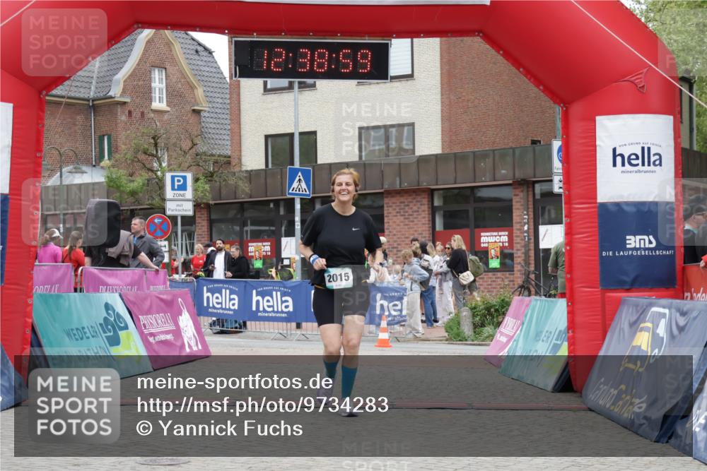 10.05.2026 - 8. Wedeler Halbmarathon Yannick Fuchs http://msf.ph/oto/9734283 10.05.2026 12:38:57 Ziel 2015 meine-sportfotos.de
