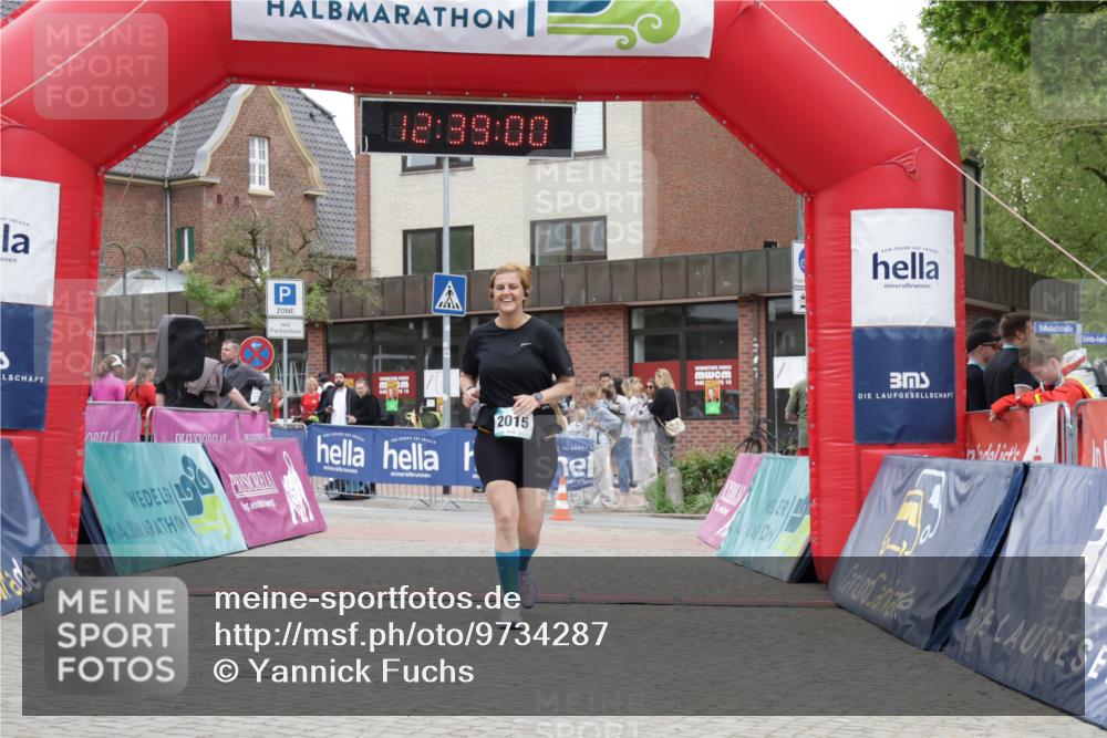 10.05.2026 - 8. Wedeler Halbmarathon Yannick Fuchs http://msf.ph/oto/9734287 10.05.2026 12:38:57 Ziel 2015 meine-sportfotos.de