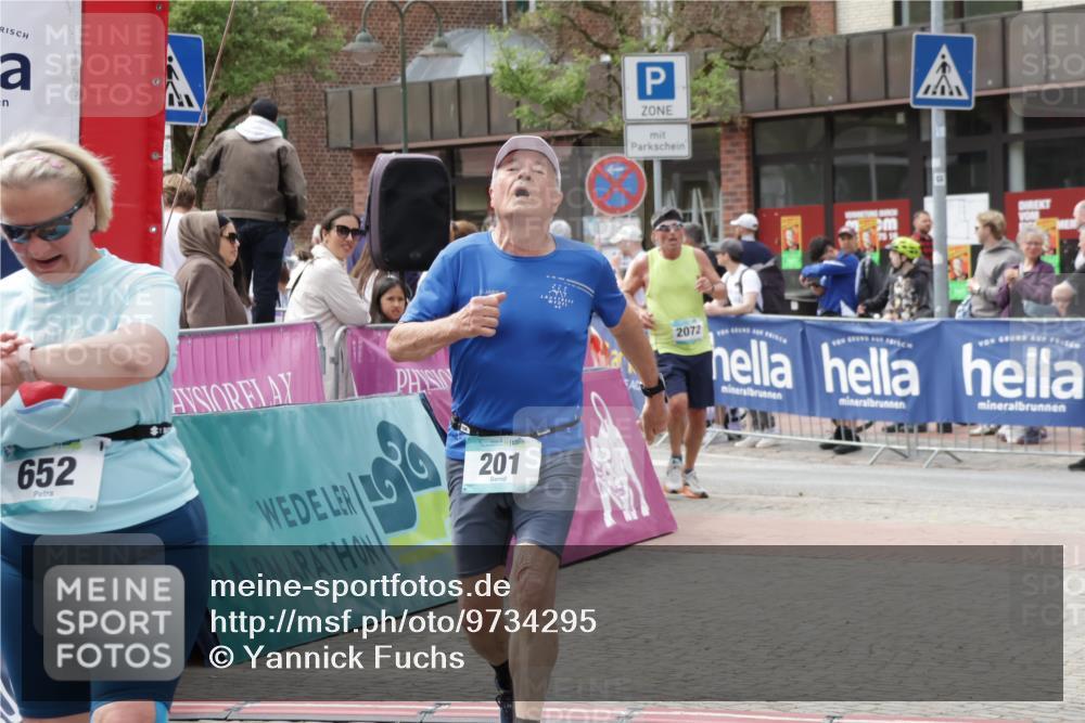 10.05.2026 - 8. Wedeler Halbmarathon Yannick Fuchs http://msf.ph/oto/9734295 10.05.2026 11:52:03 Ziel 201, 652 meine-sportfotos.de