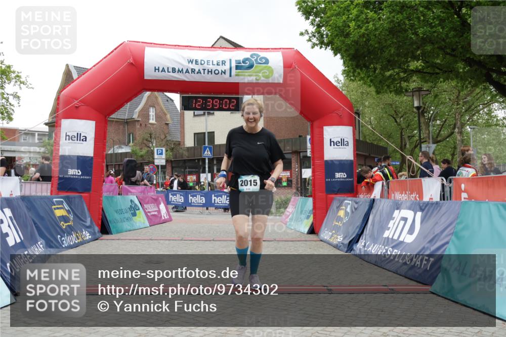 10.05.2026 - 8. Wedeler Halbmarathon Yannick Fuchs http://msf.ph/oto/9734302 10.05.2026 12:38:59 Ziel 2015 meine-sportfotos.de