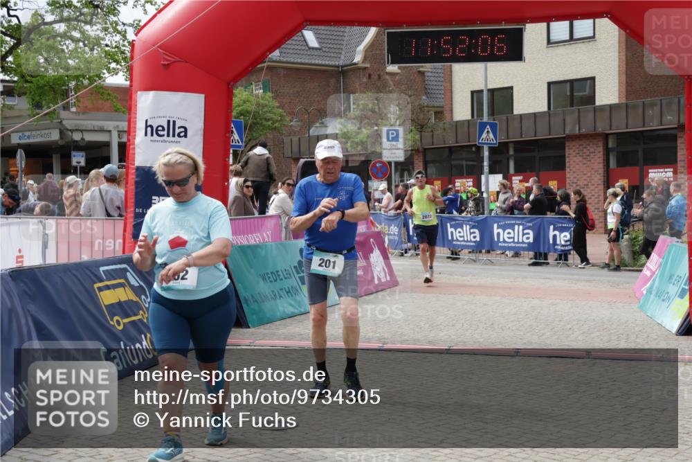 10.05.2026 - 8. Wedeler Halbmarathon Yannick Fuchs http://msf.ph/oto/9734305 10.05.2026 11:52:04 Ziel 201, 652, 2072 meine-sportfotos.de