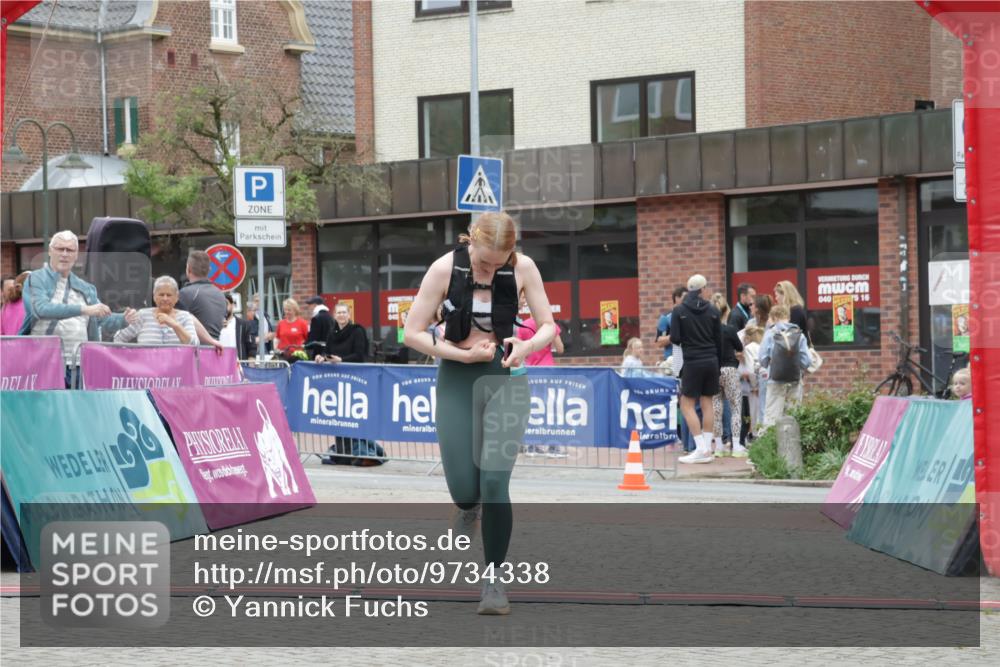 10.05.2026 - 8. Wedeler Halbmarathon Yannick Fuchs http://msf.ph/oto/9734338 10.05.2026 12:39:23 Ziel 373 meine-sportfotos.de