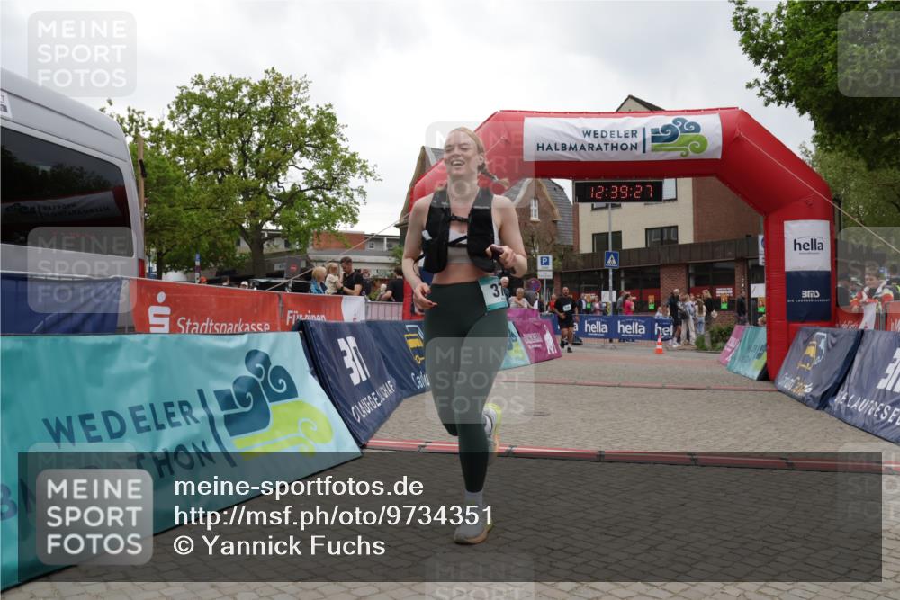 10.05.2026 - 8. Wedeler Halbmarathon Yannick Fuchs http://msf.ph/oto/9734351 10.05.2026 12:39:25 Ziel 118, 373 meine-sportfotos.de