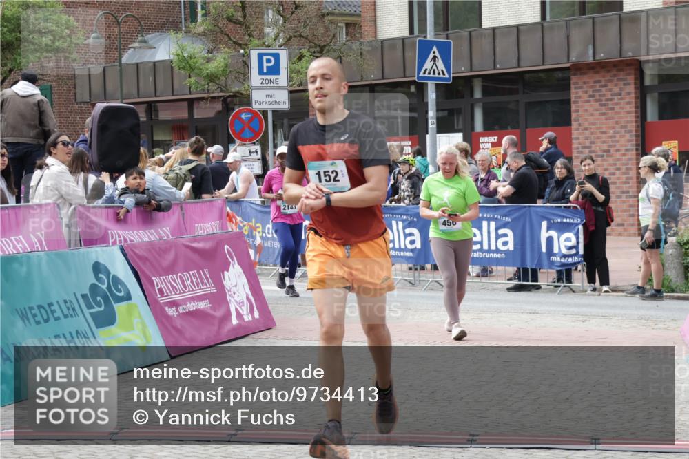 10.05.2026 - 8. Wedeler Halbmarathon Yannick Fuchs http://msf.ph/oto/9734413 10.05.2026 11:52:22 Ziel 152, 456, 985, 2143 meine-sportfotos.de