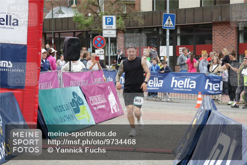 10.05.2026 - 8. Wedeler Halbmarathon Yannick Fuchs http://msf.ph/oto/9734468 10.05.2026 12:42:30 Ziel 983 meine-sportfotos.de