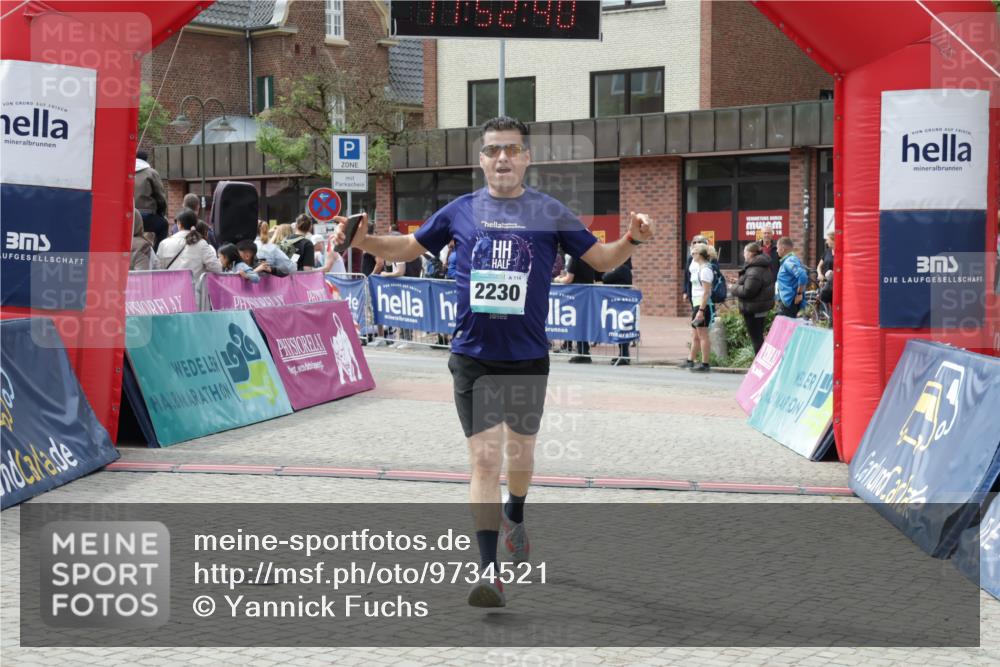 10.05.2026 - 8. Wedeler Halbmarathon Yannick Fuchs http://msf.ph/oto/9734521 10.05.2026 11:52:38 Ziel 2230 meine-sportfotos.de