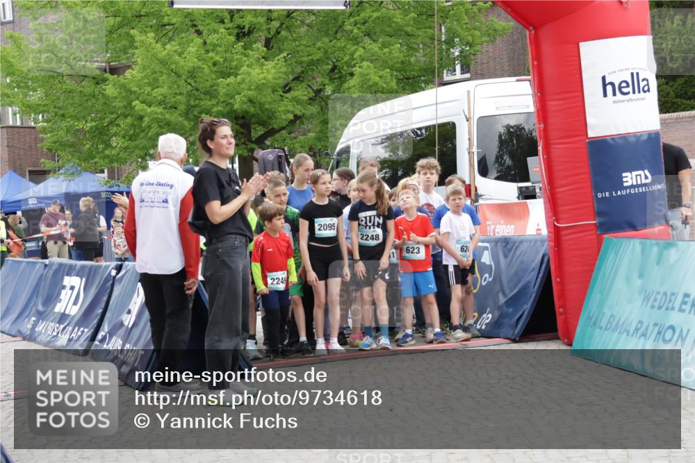 10.05.2026 - 8. Wedeler Halbmarathon Yannick Fuchs http://msf.ph/oto/9734618 10.05.2026 12:44:36 Ziel 394 meine-sportfotos.de