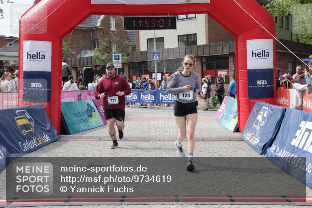 10.05.2026 - 8. Wedeler Halbmarathon Yannick Fuchs http://msf.ph/oto/9734619 10.05.2026 11:52:59 Ziel 123, 773 meine-sportfotos.de