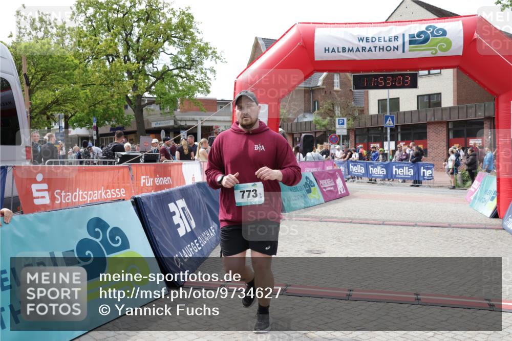 10.05.2026 - 8. Wedeler Halbmarathon Yannick Fuchs http://msf.ph/oto/9734627 10.05.2026 11:53:01 Ziel 123, 773 meine-sportfotos.de