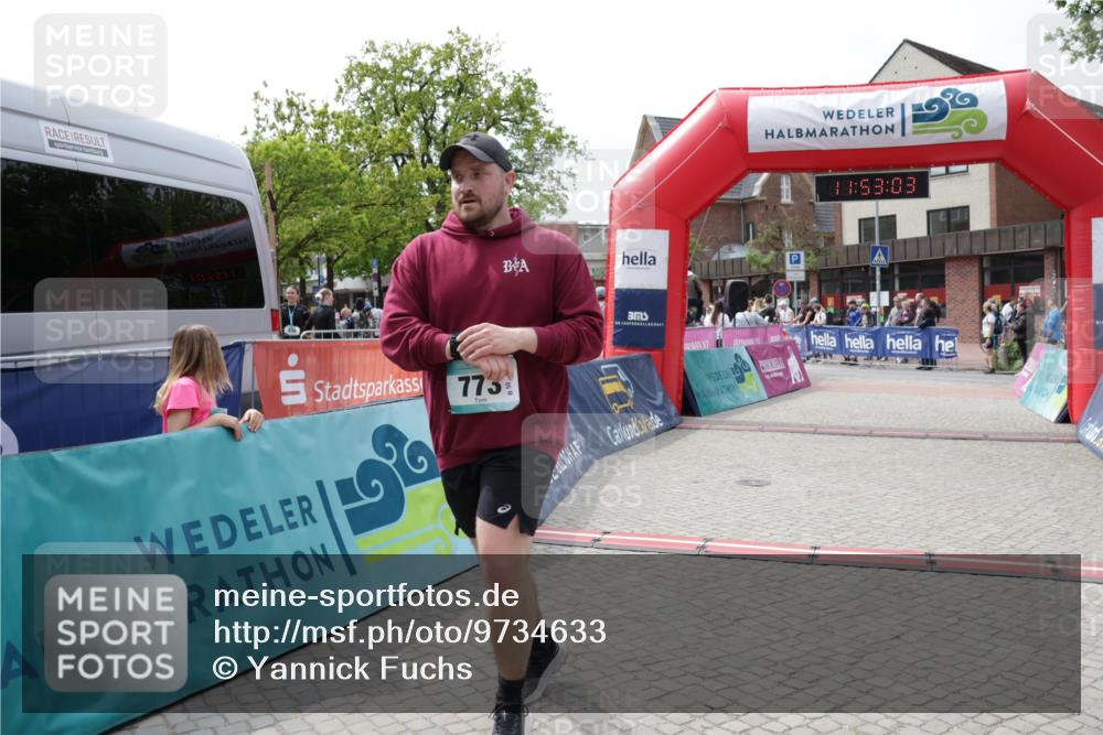 10.05.2026 - 8. Wedeler Halbmarathon Yannick Fuchs http://msf.ph/oto/9734633 10.05.2026 11:53:01 Ziel 123, 773 meine-sportfotos.de