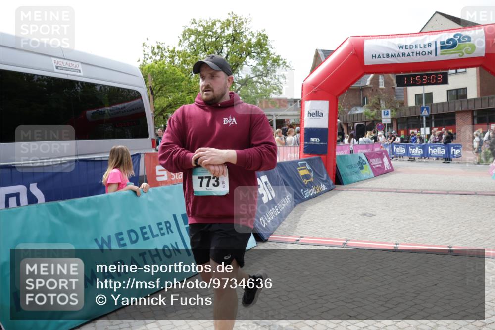 10.05.2026 - 8. Wedeler Halbmarathon Yannick Fuchs http://msf.ph/oto/9734636 10.05.2026 11:53:01 Ziel 123, 773 meine-sportfotos.de