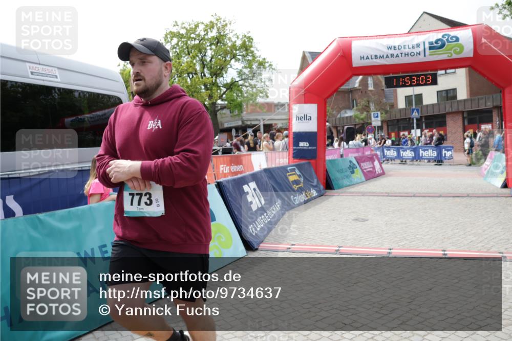 10.05.2026 - 8. Wedeler Halbmarathon Yannick Fuchs http://msf.ph/oto/9734637 10.05.2026 11:53:02 Ziel 123, 773 meine-sportfotos.de