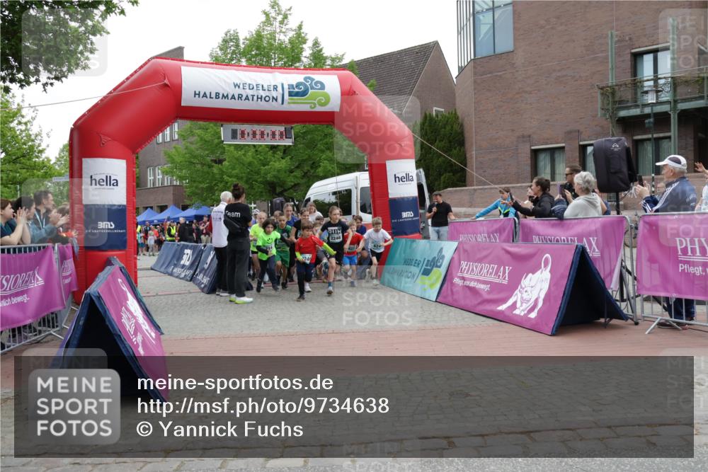 10.05.2026 - 8. Wedeler Halbmarathon Yannick Fuchs http://msf.ph/oto/9734638 10.05.2026 12:44:57 Ziel  meine-sportfotos.de