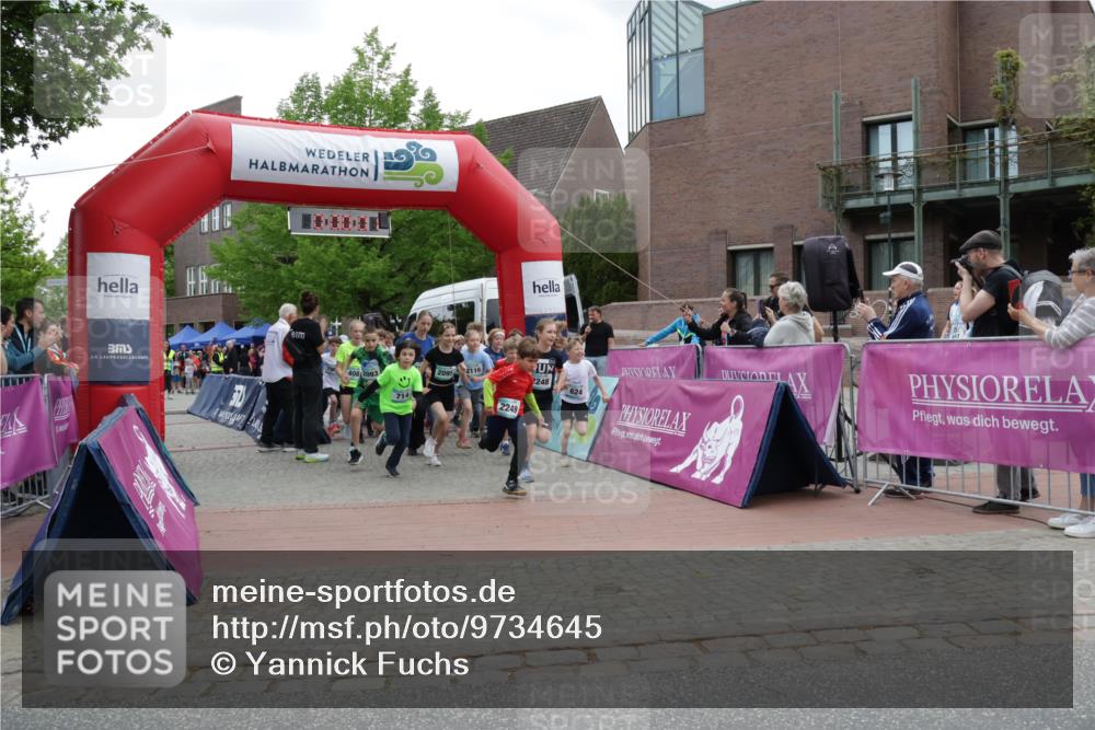 10.05.2026 - 8. Wedeler Halbmarathon Yannick Fuchs http://msf.ph/oto/9734645 10.05.2026 12:44:58 Ziel  meine-sportfotos.de