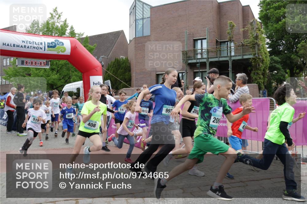 10.05.2026 - 8. Wedeler Halbmarathon Yannick Fuchs http://msf.ph/oto/9734665 10.05.2026 12:44:59 Ziel  meine-sportfotos.de