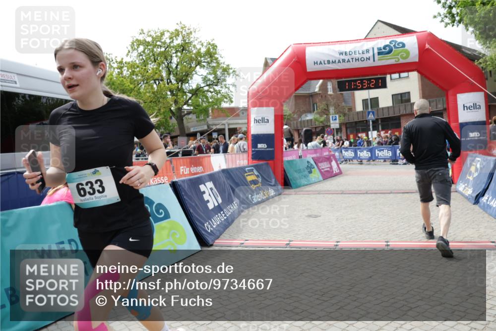 10.05.2026 - 8. Wedeler Halbmarathon Yannick Fuchs http://msf.ph/oto/9734667 10.05.2026 11:53:19 Ziel 633, 2137 meine-sportfotos.de