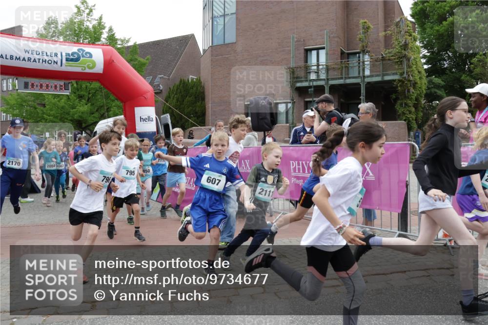 10.05.2026 - 8. Wedeler Halbmarathon Yannick Fuchs http://msf.ph/oto/9734677 10.05.2026 12:45:00 Ziel  meine-sportfotos.de