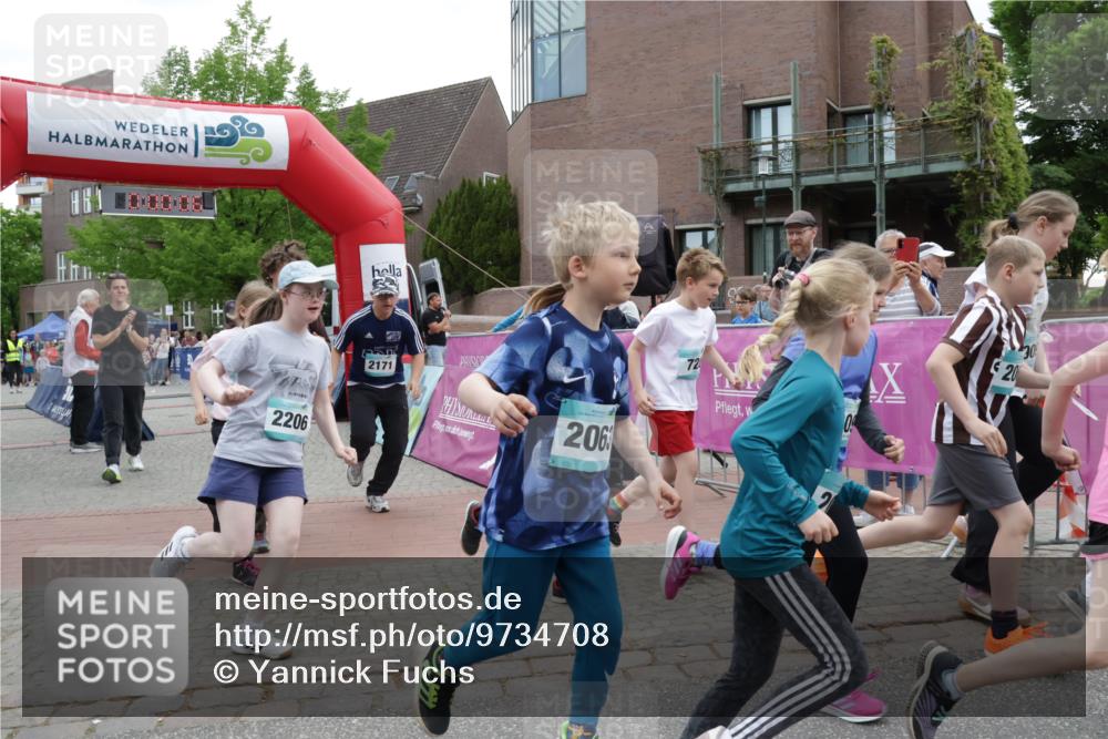 10.05.2026 - 8. Wedeler Halbmarathon Yannick Fuchs http://msf.ph/oto/9734708 10.05.2026 12:45:03 Ziel  meine-sportfotos.de