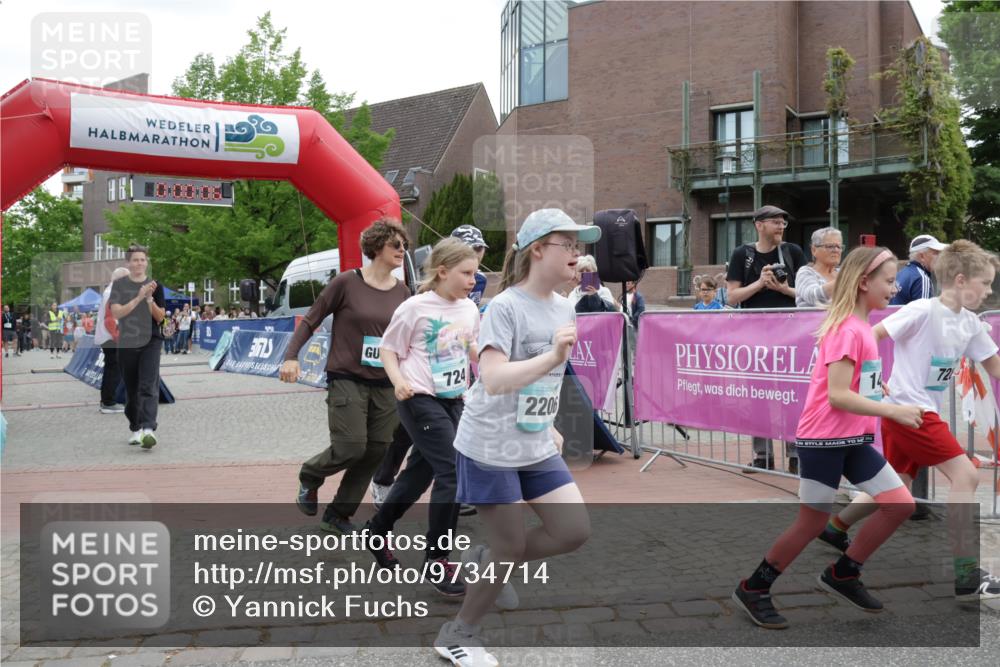 10.05.2026 - 8. Wedeler Halbmarathon Yannick Fuchs http://msf.ph/oto/9734714 10.05.2026 12:45:03 Ziel  meine-sportfotos.de