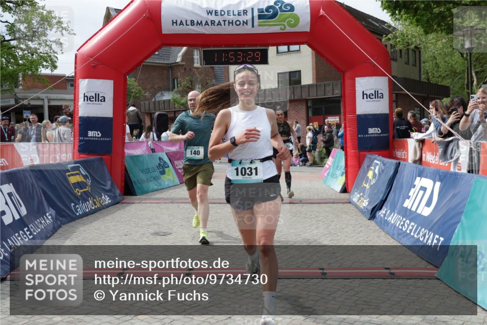 10.05.2026 - 8. Wedeler Halbmarathon Yannick Fuchs http://msf.ph/oto/9734730 10.05.2026 11:53:28 Ziel 23, 140, 1031, 2137 meine-sportfotos.de
