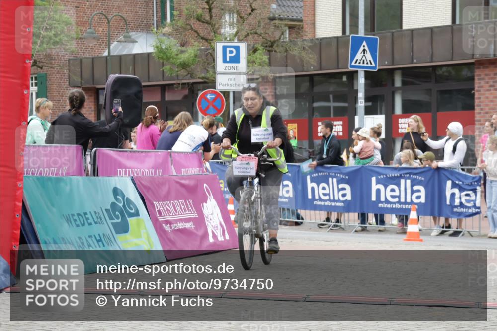 10.05.2026 - 8. Wedeler Halbmarathon Yannick Fuchs http://msf.ph/oto/9734750 10.05.2026 12:47:33 Ziel  meine-sportfotos.de