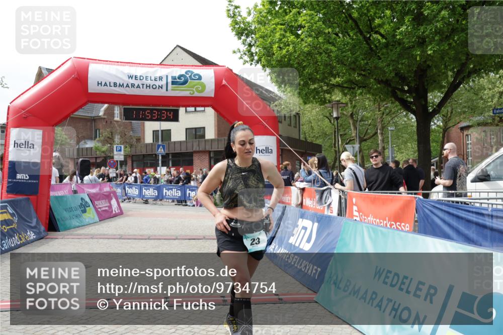 10.05.2026 - 8. Wedeler Halbmarathon Yannick Fuchs http://msf.ph/oto/9734754 10.05.2026 11:53:32 Ziel 23, 140 meine-sportfotos.de
