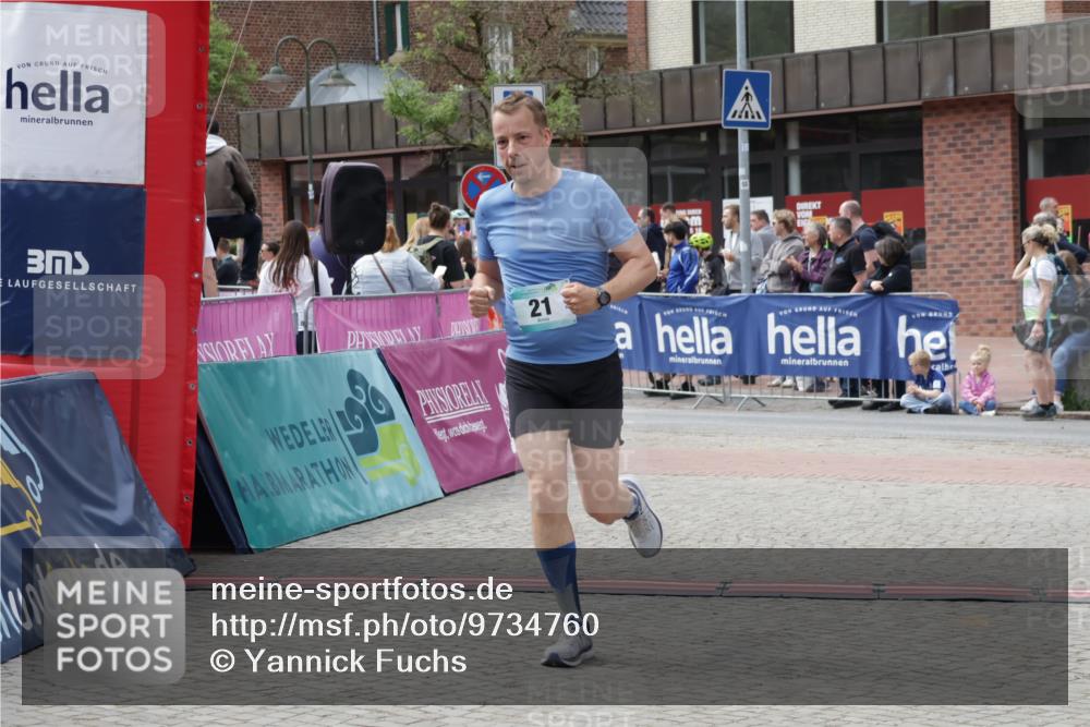 10.05.2026 - 8. Wedeler Halbmarathon Yannick Fuchs http://msf.ph/oto/9734760 10.05.2026 11:53:46 Ziel 21 meine-sportfotos.de