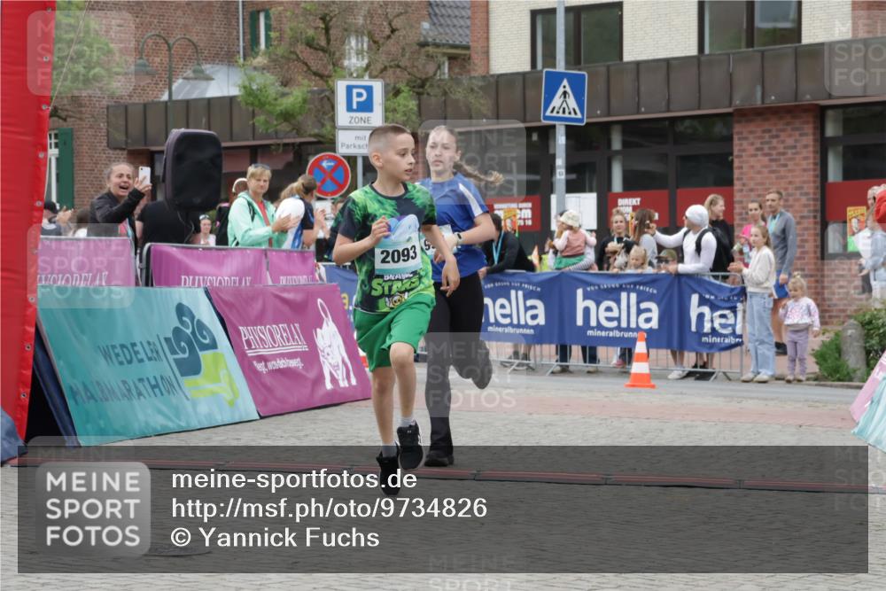 10.05.2026 - 8. Wedeler Halbmarathon Yannick Fuchs http://msf.ph/oto/9734826 10.05.2026 12:47:42 Ziel 623, 624, 997, 2093, 2152, 2249 meine-sportfotos.de