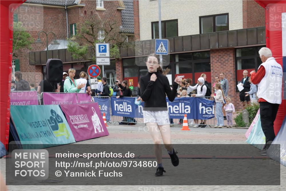 10.05.2026 - 8. Wedeler Halbmarathon Yannick Fuchs http://msf.ph/oto/9734860 10.05.2026 12:47:46 Ziel 997, 2093, 2152, 2248 meine-sportfotos.de