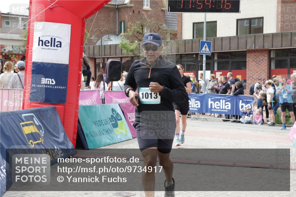 10.05.2026 - 8. Wedeler Halbmarathon Yannick Fuchs http://msf.ph/oto/9734917 10.05.2026 11:54:14 Ziel 267, 843, 1014 meine-sportfotos.de