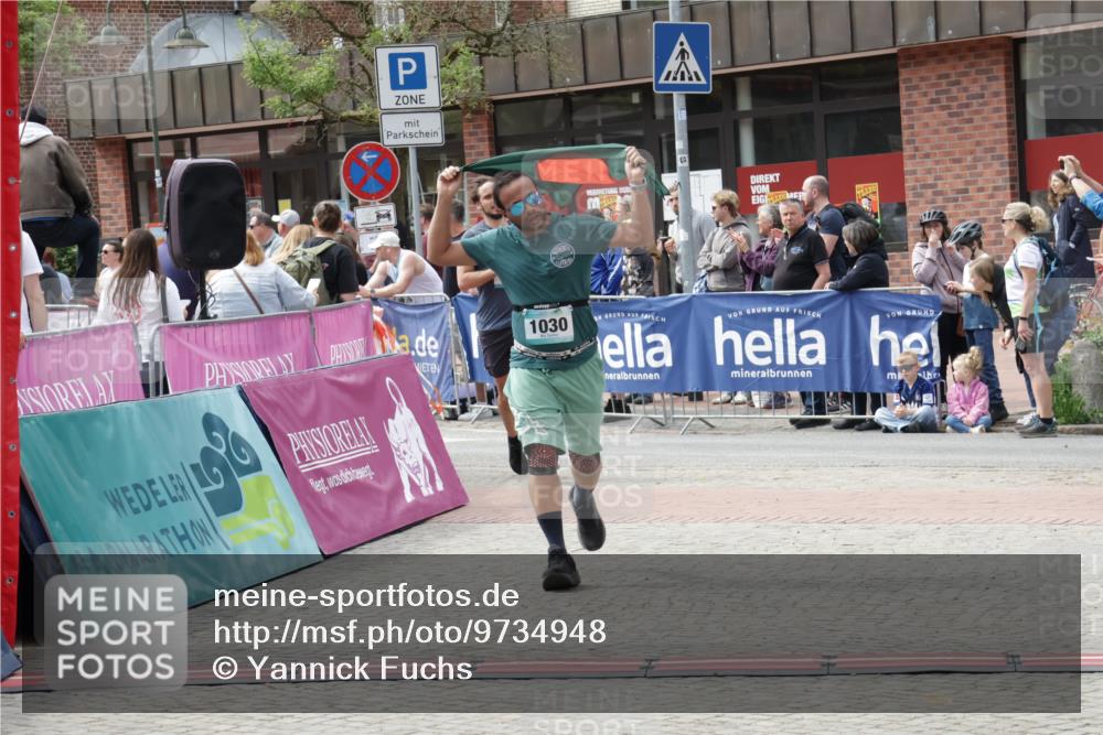 10.05.2026 - 8. Wedeler Halbmarathon Yannick Fuchs http://msf.ph/oto/9734948 10.05.2026 11:54:20 Ziel 5, 267, 1030 meine-sportfotos.de