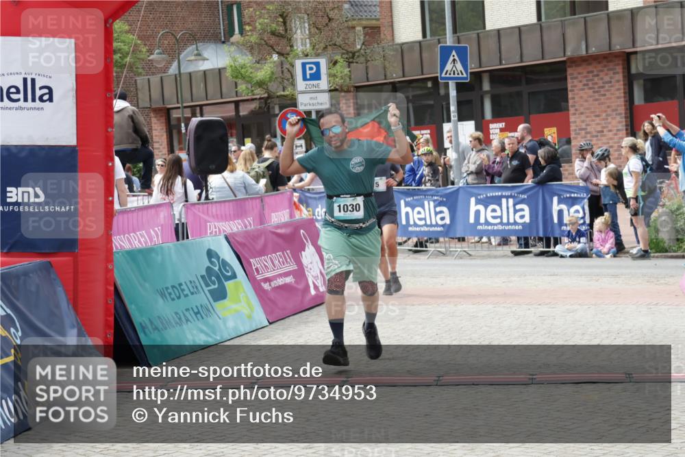 10.05.2026 - 8. Wedeler Halbmarathon Yannick Fuchs http://msf.ph/oto/9734953 10.05.2026 11:54:21 Ziel 5, 267, 1030 meine-sportfotos.de