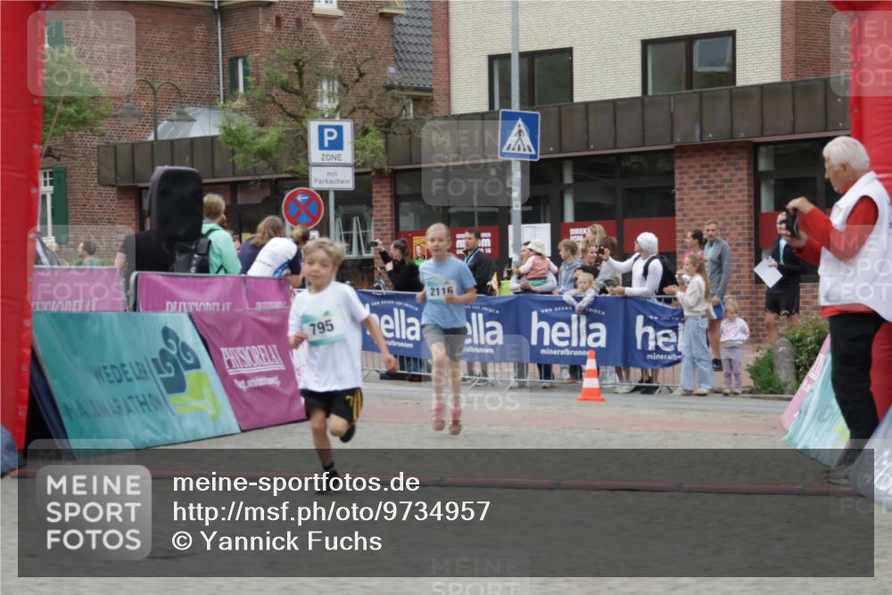 10.05.2026 - 8. Wedeler Halbmarathon Yannick Fuchs http://msf.ph/oto/9734957 10.05.2026 12:48:05 Ziel 408, 795, 824, 2116 meine-sportfotos.de