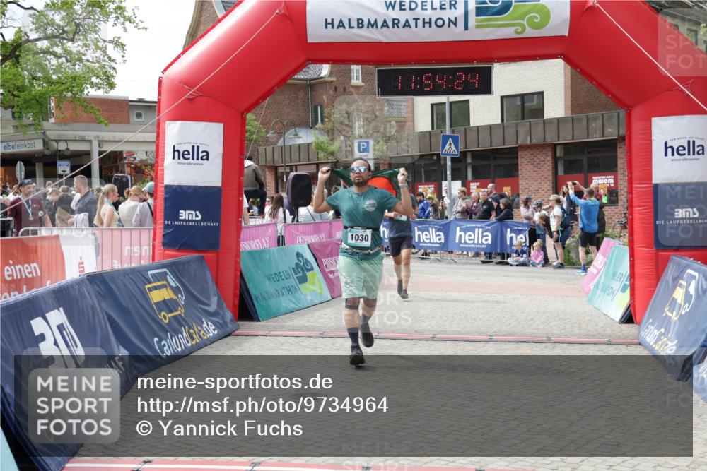 10.05.2026 - 8. Wedeler Halbmarathon Yannick Fuchs http://msf.ph/oto/9734964 10.05.2026 11:54:22 Ziel 5, 1030, 2020 meine-sportfotos.de