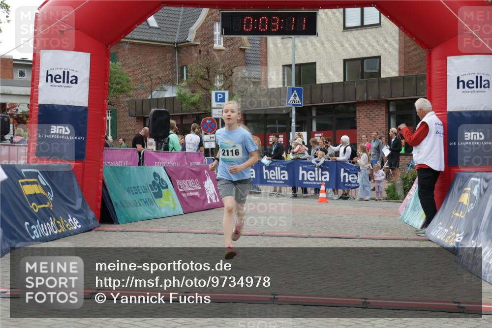 10.05.2026 - 8. Wedeler Halbmarathon Yannick Fuchs http://msf.ph/oto/9734978 10.05.2026 12:48:08 Ziel 346, 408, 795, 824, 2116 meine-sportfotos.de