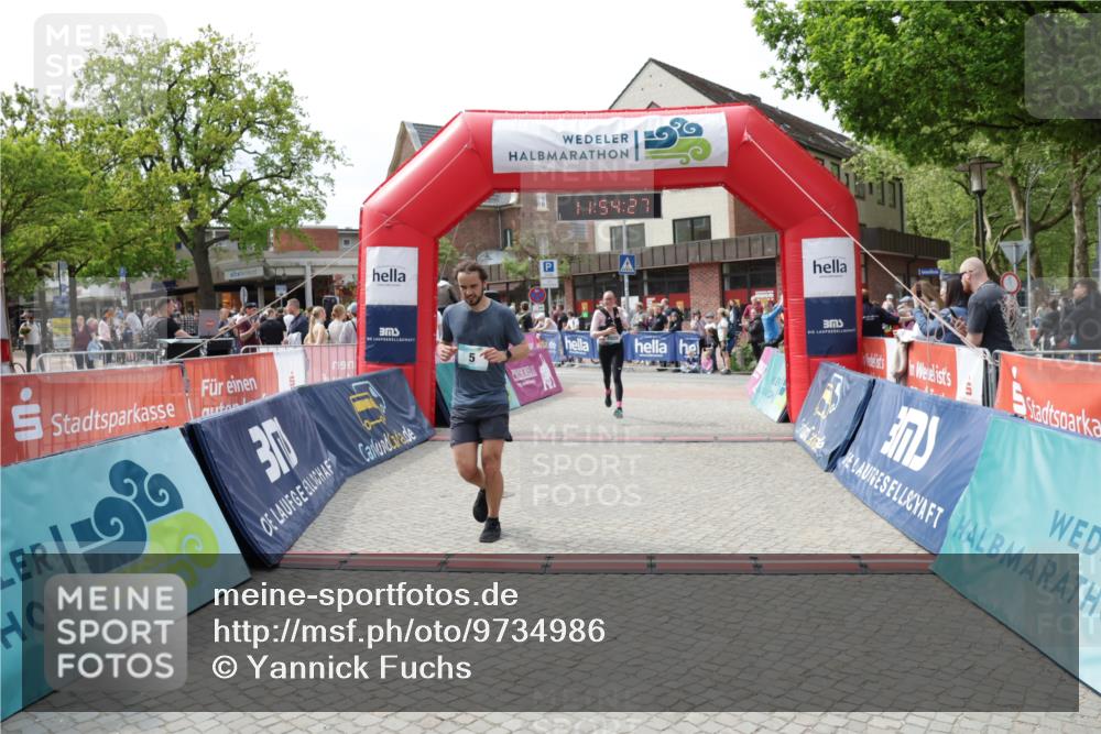 10.05.2026 - 8. Wedeler Halbmarathon Yannick Fuchs http://msf.ph/oto/9734986 10.05.2026 11:54:25 Ziel 5, 1030, 2020 meine-sportfotos.de