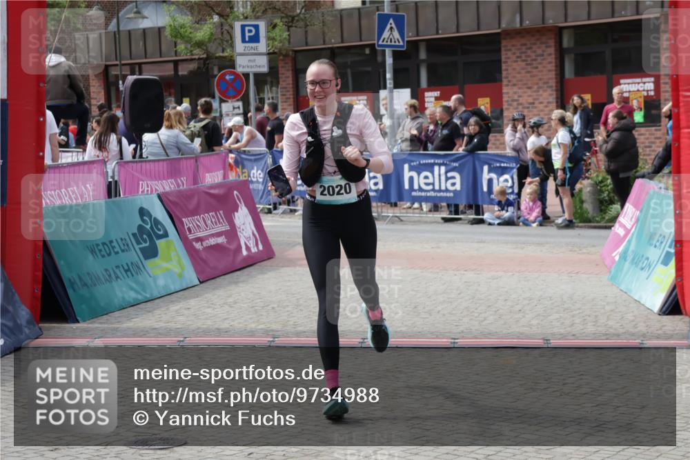 10.05.2026 - 8. Wedeler Halbmarathon Yannick Fuchs http://msf.ph/oto/9734988 10.05.2026 11:54:26 Ziel 5, 1030, 2020 meine-sportfotos.de