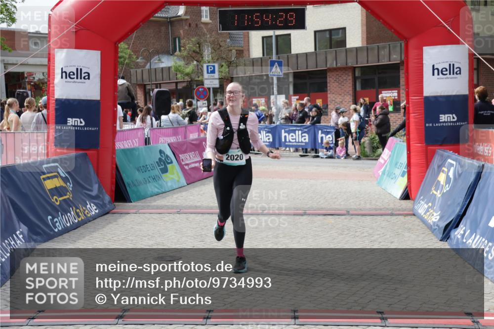 10.05.2026 - 8. Wedeler Halbmarathon Yannick Fuchs http://msf.ph/oto/9734993 10.05.2026 11:54:27 Ziel 5, 1030, 2020 meine-sportfotos.de
