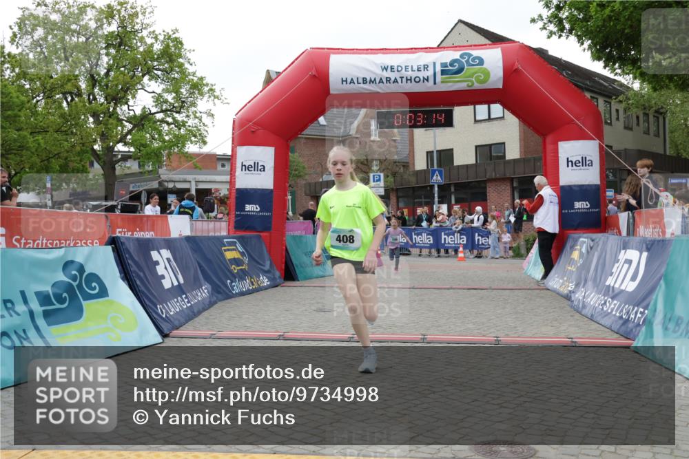 10.05.2026 - 8. Wedeler Halbmarathon Yannick Fuchs http://msf.ph/oto/9734998 10.05.2026 12:48:11 Ziel 346, 408, 795, 2116 meine-sportfotos.de